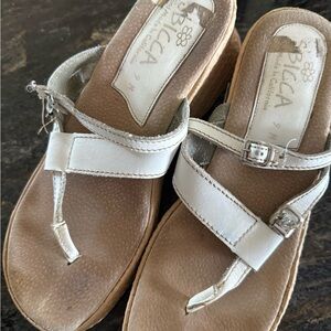 Sbicca White Leather Sandals
